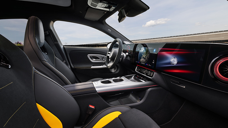 Mercedes-AMG CLA 45 4MATIC+ Electric (2027) - Imágenes interiores Foto de - mercedes cla 2025