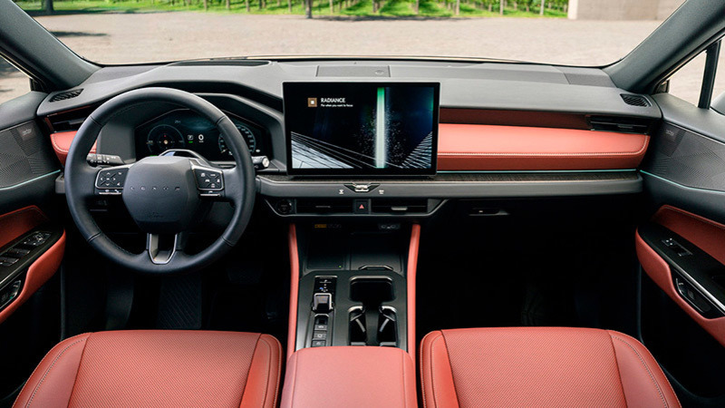Lexus NX 2027. Imágenes del interior Foto de - lexus nx 2027