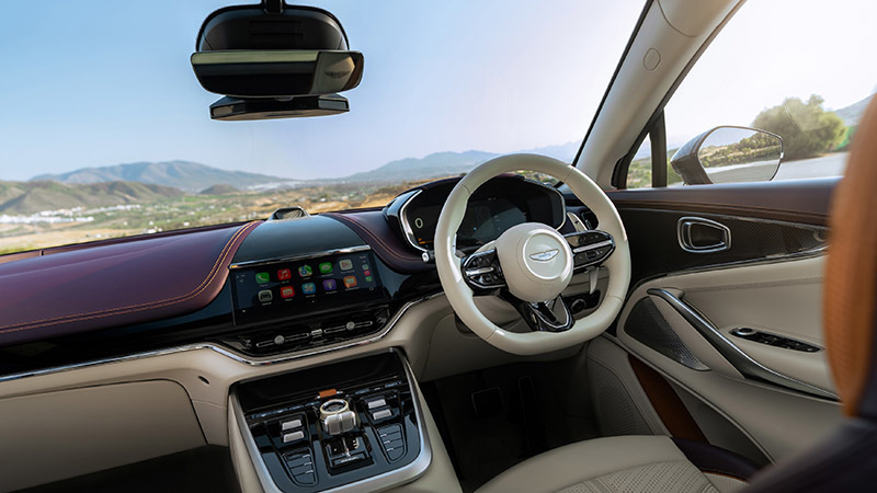 Aston Martin DBX GT (2026) - Imágenes interiores Foto de - aston-martin dbx 2020
