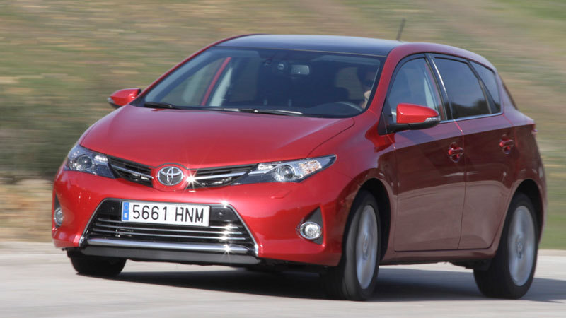 Toyota Auris Touring Sports Hybrid Hybrid Datos técnicos y carcterísticas.