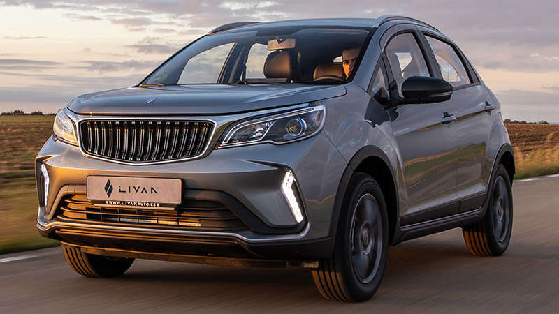 Livan X3 Pro (2025). Un coche chino que no cuesta menos que sus rivales y que tiene un motor de gasolina de 103 caballos con un consumo alto