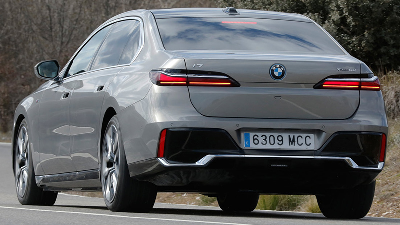 BMW i7 (2022)