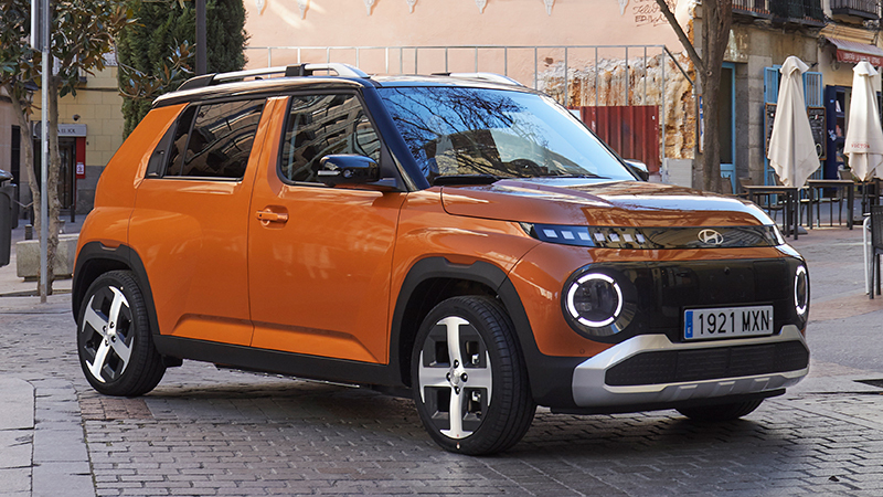 Hyundai Inster (2025) - Un pequeño coche eléctrico que guarda un milagro en su interior