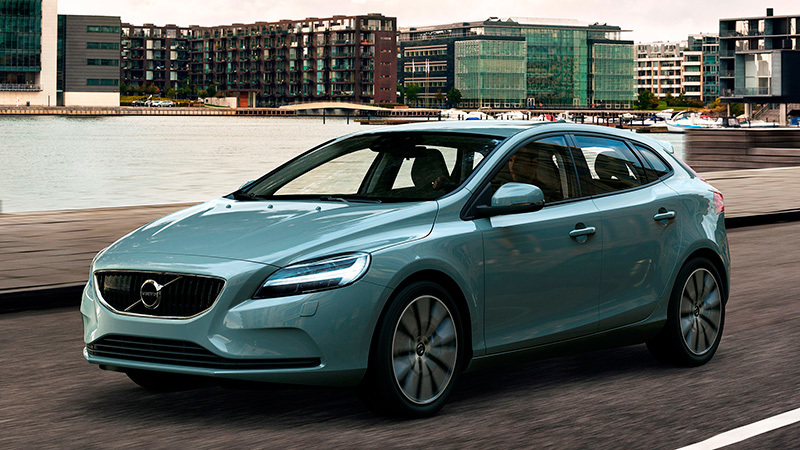 Volvo V40 y V40 Cross Country (2016)