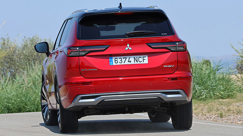 Mitsubishi Outlander (2025) - Imágenes exteriores Foto de - mitsubishi outlander 2025