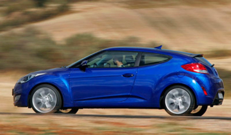 Foto de - hyundai veloster 2011