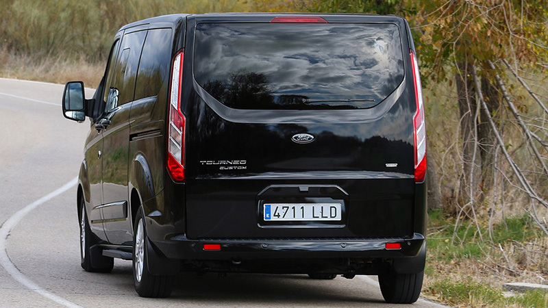 Ford Tourneo Custom PHEV (2020) - Imágenes exteriores Foto de - ford tourneo-custom 2018