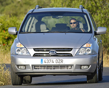 KIA Carnival (2006)