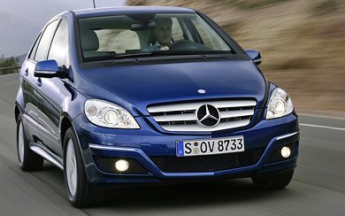Foto Mercedes-Benz B 200 CDI Autotronic (2010-2011)