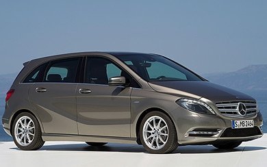 Foto Mercedes-Benz B 250 7G-DCT (2013-2014)