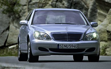 Mercedes-Benz batalla larga (2002-2005). y ficha técnica.