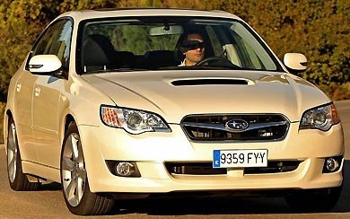 Foto Subaru Legacy Sedan 2.0R (2008-2009)
