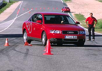 Prueba de frenada de emergencia desde 110 km/