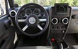 Jeep EV . Prototipo 2008. Imagen. Interior. Volante. Salpicadero.