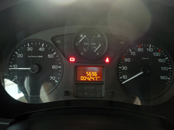 Furgona ATESA. Recogida. Furgona ATESA. Recogida.