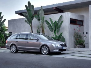 Skoda Superb Combi