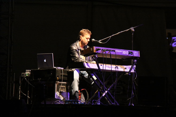 Los Secretos. Jesús. Teclados. Los Secretos. Jesús. Teclados.