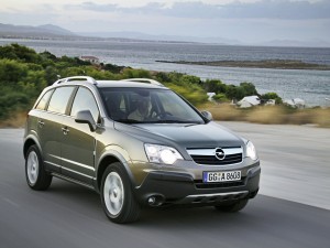 Opel Antara, ahora con tracción delantera. En venta desde 23.750 €.