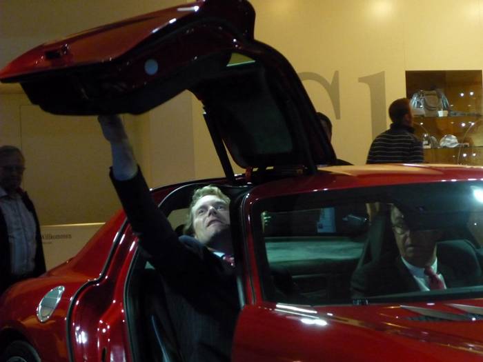 Mercedes-Benz SLS AMG: Yo no me lo compraría forastero.