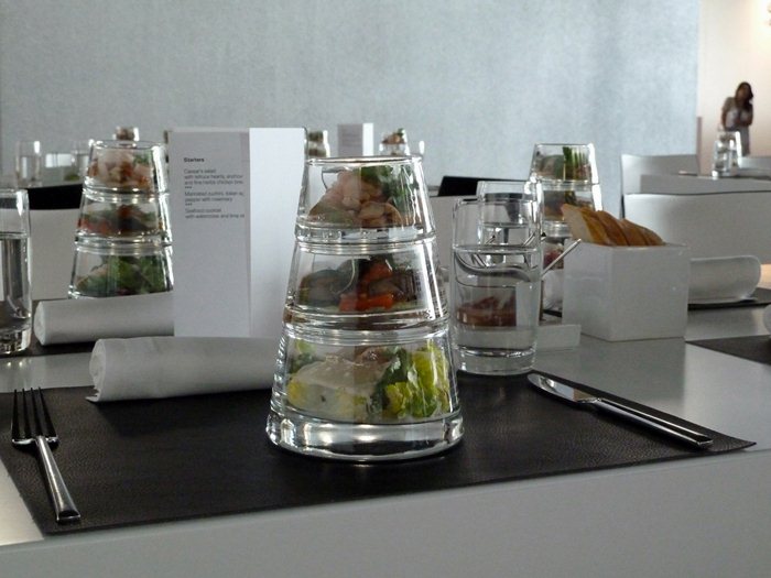 Comida envasada. PResentación BMW.