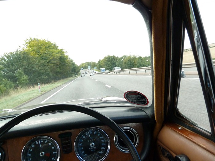 Jaguar XJ6 de Sir William Lyons. 1968. Sin espejo lateral. 75 aniversario Jaguar