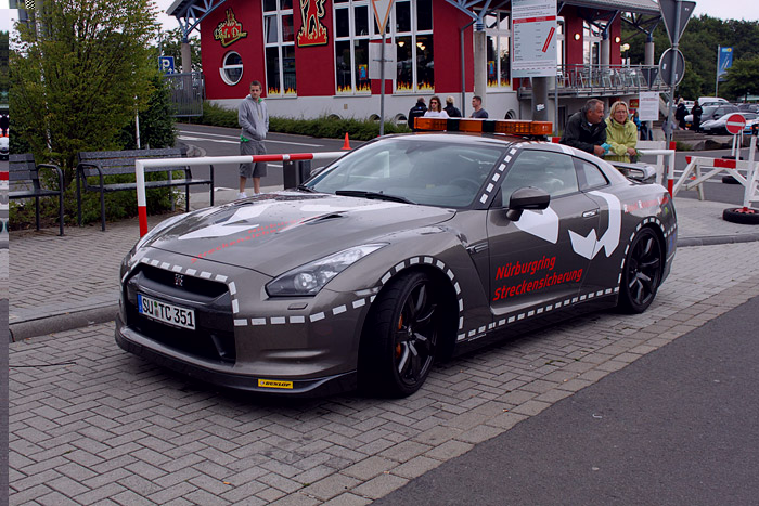 Nissan GT-R