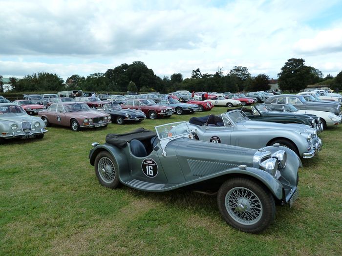 Goodwood Revival. 75 aniversario de Jaguar
