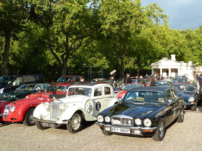 Londres. 75 aniversario de Jaguar. Coventry - London - Goodwood