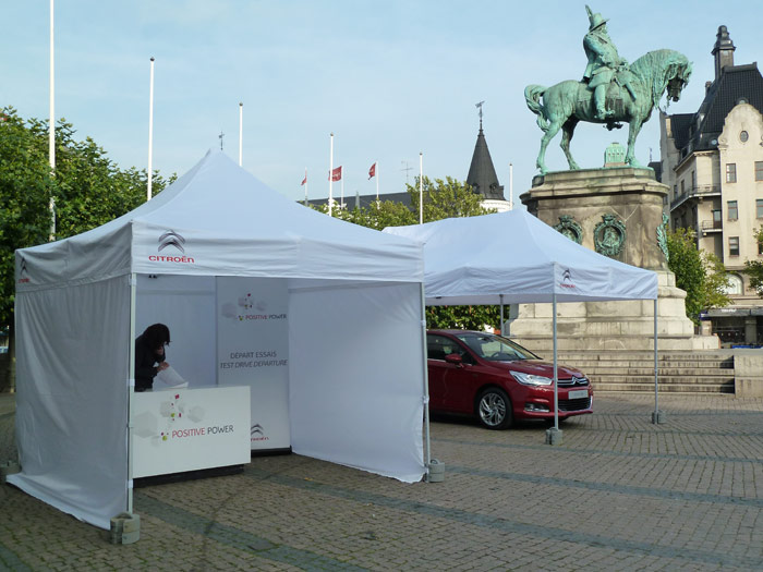 Devolviendo los coches de prueba Devolviendo los coches de prueba