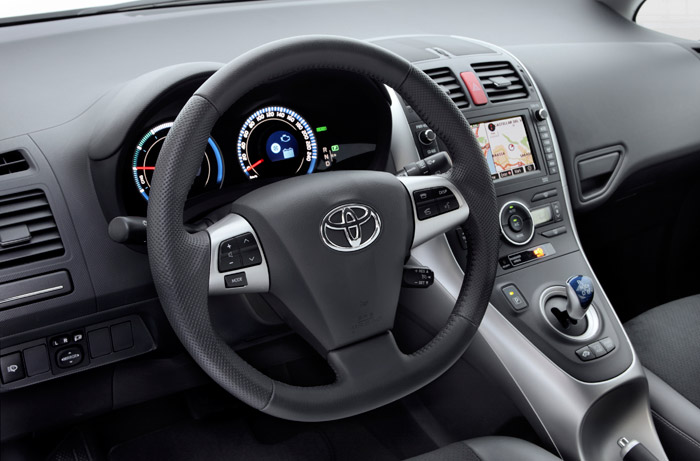 Toyota Auris HSD