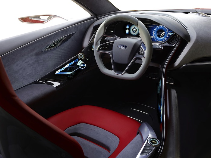 Ford EVOS Concept. Asiento del conductor