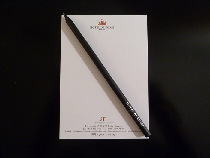 Hotel de Rome. Berlín. Habitación. Blog de notas