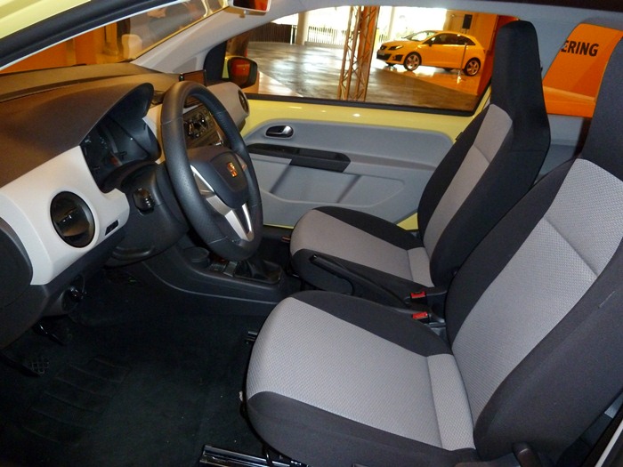 Seat Mii. Impresiones e imágenes del interior.