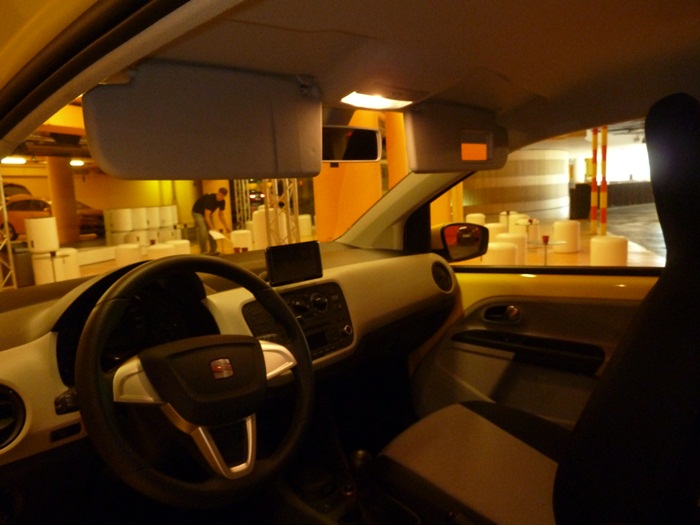 Seat Mii. Parasoles y salpicadero