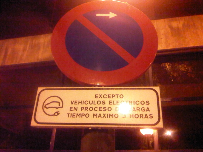 Reserva de plaza para carga de eléctricos