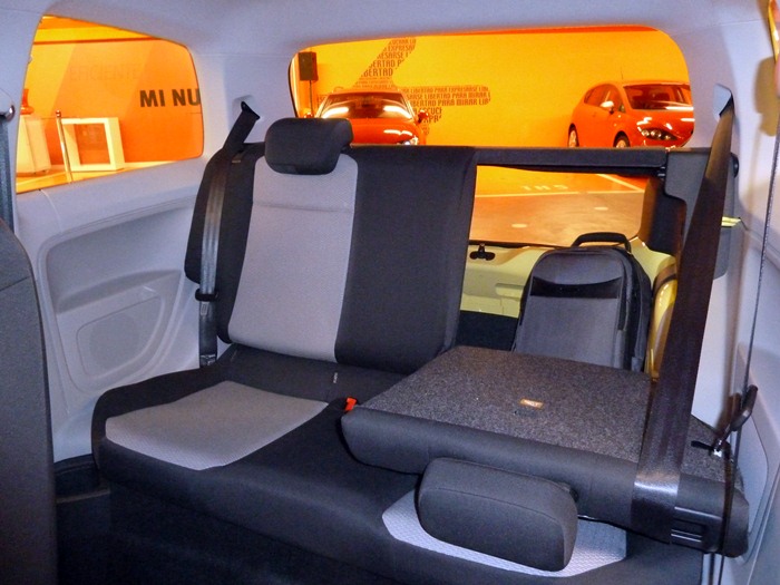 Seat Mii. Respaldo plegado.
