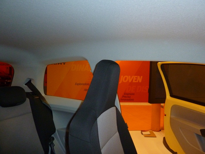 Seat Mii. Sin agarradores en el techo, en ninguna de las plazas