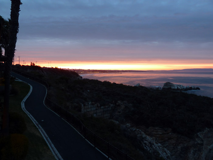 Estados Unidos. Amanecer. Pacífico. Horizonte