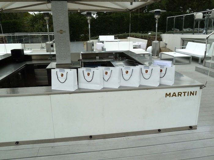 Porsche Boxster. Presentación. Bolsas con documentación.