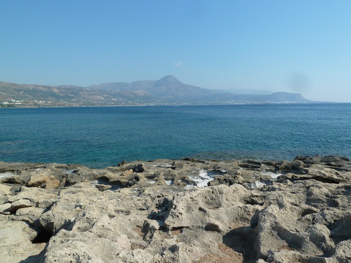 Parcela en Creta. La compro.