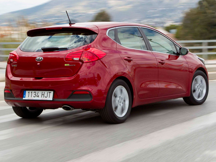 Kia cee’d 1.6-CRDi Eco-Dynamics Emotion. Posterior. Movimiento