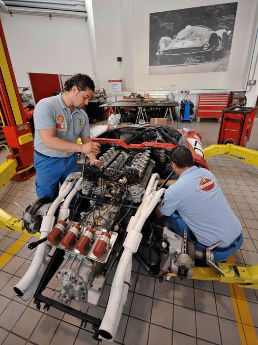 Rematando un Sport-Prototipo de motor central