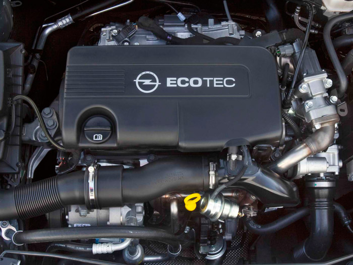 Opel Astra Sedán. Prueba de consumo. Motor