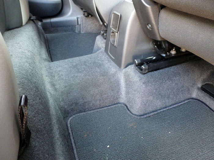 Chevrolet Trax 2013. Espacio para las piernas en los asientos traseros