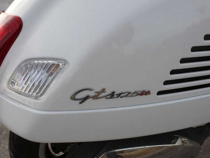Vespa GTS 125 Logotipo