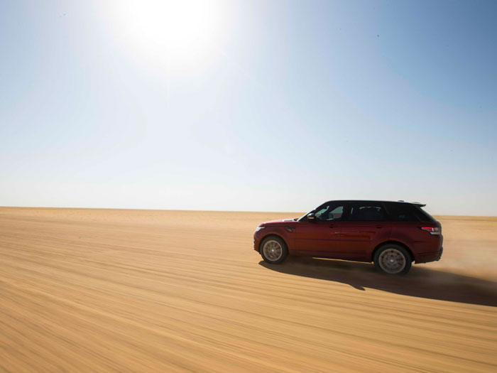 Land Rover Range Rover Sport. Desierto