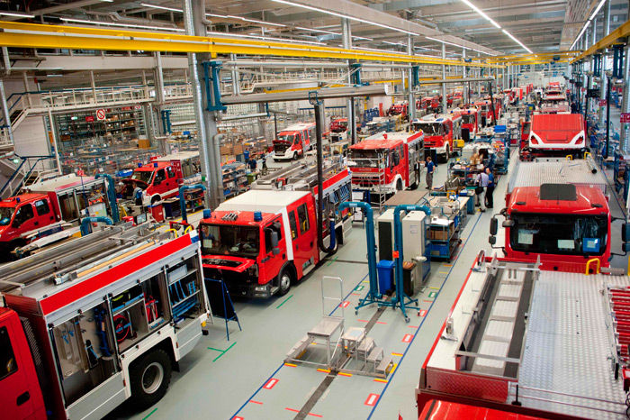 Cadena de montaje. Camiones auto-bomba.  Factoria Magirus