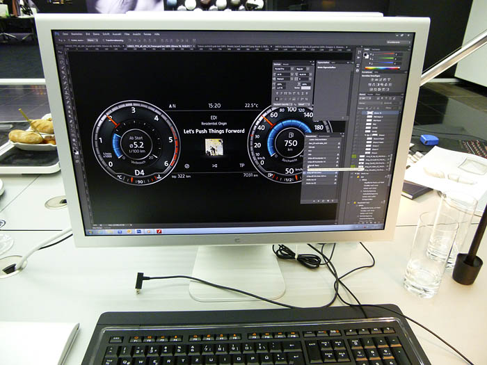 Presentación Volkswagen Passat 2015. Pantalla instrumentos ordenador