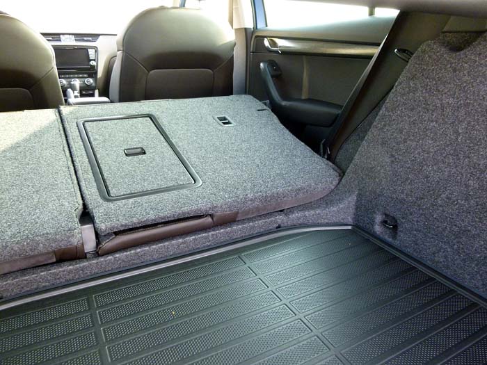 30-skoda-scout-2015-configuracion-asientos