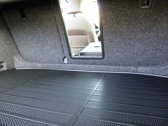 35-skoda-scout-2015-hueco-maletero-asientos